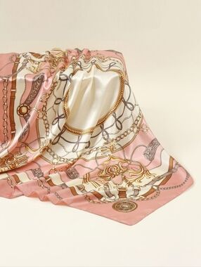 Luxury Pink Rope And Chain Print Square Scarf